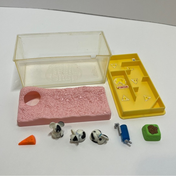 Kenner Littlest Pet Shop LPS 1993 Itsy Bitsy Mouse Cheesy Maze Black White Mice - Picture 4 of 8